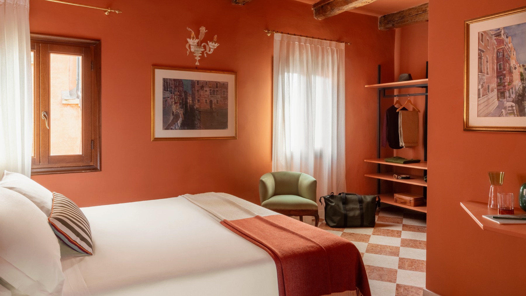 Double room Hotel Riva terracotta with wooden beams, stylish upholstered headboard, and checkered floor - Hotel Riva, BZAR hotels in Venice